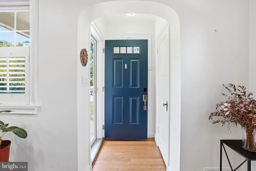 115 S Kensington St, Arlington, VA 22204 - #3