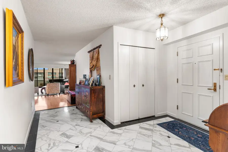 1300 Crystal Dr #1206s, Arlington, VA 22202 - #2