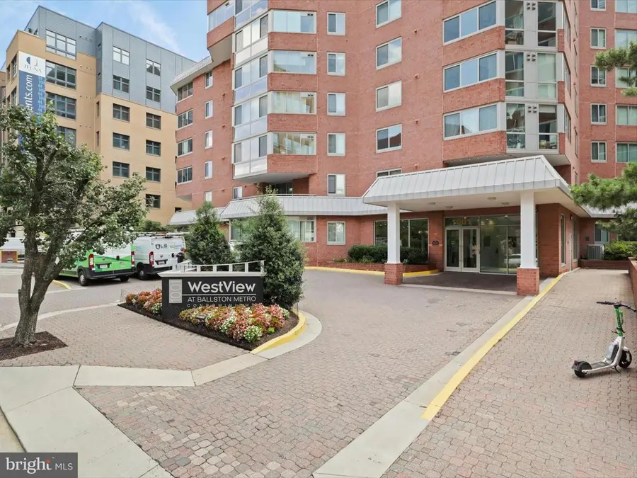 1001 N Vermont St #804, Arlington, VA 22201 - #2