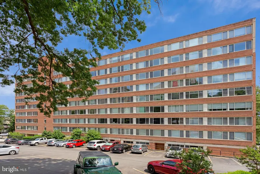 1210 N Taft St #909, Arlington, VA 22201 - #3