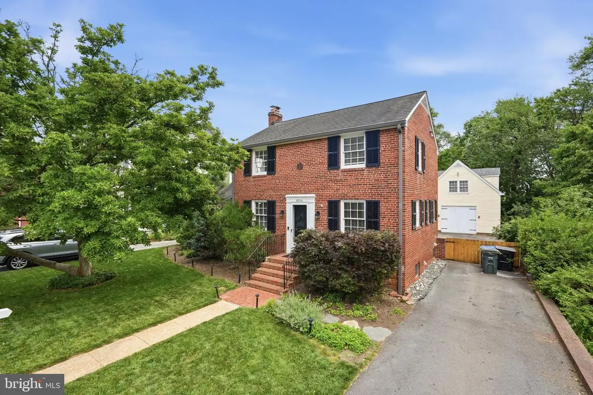 6524 27th St N, Arlington, VA 22213 - #1