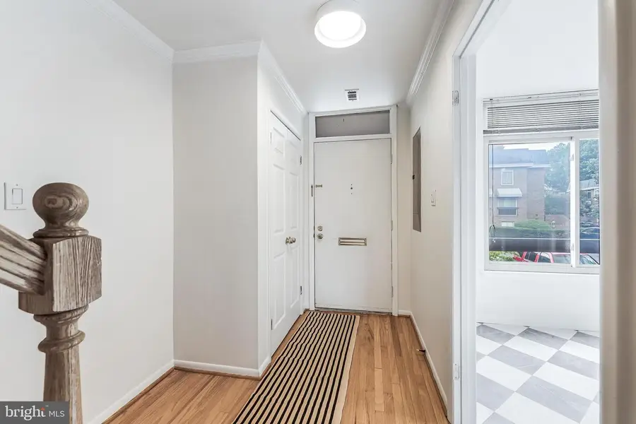 1763 S Hayes St #2, Arlington, VA 22202 - #3