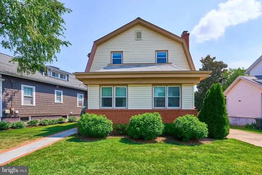 255 N Bryan St, Arlington, VA 22201 - #2