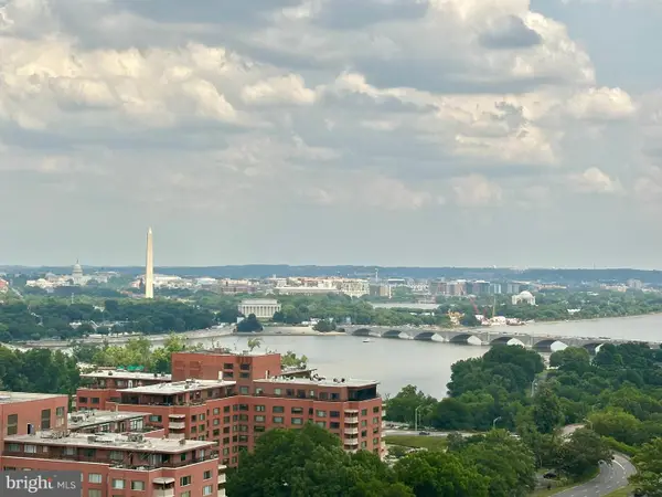 1600 N Oak St #1812, ARLINGTON, VA 22209