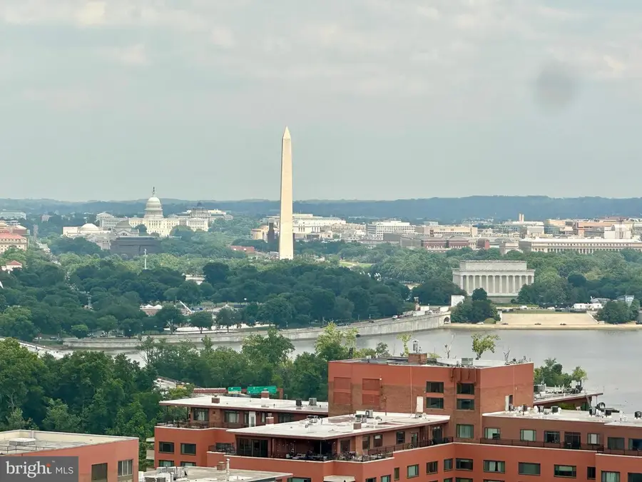 1600 N Oak St #1812, Arlington, VA 22209 - #3