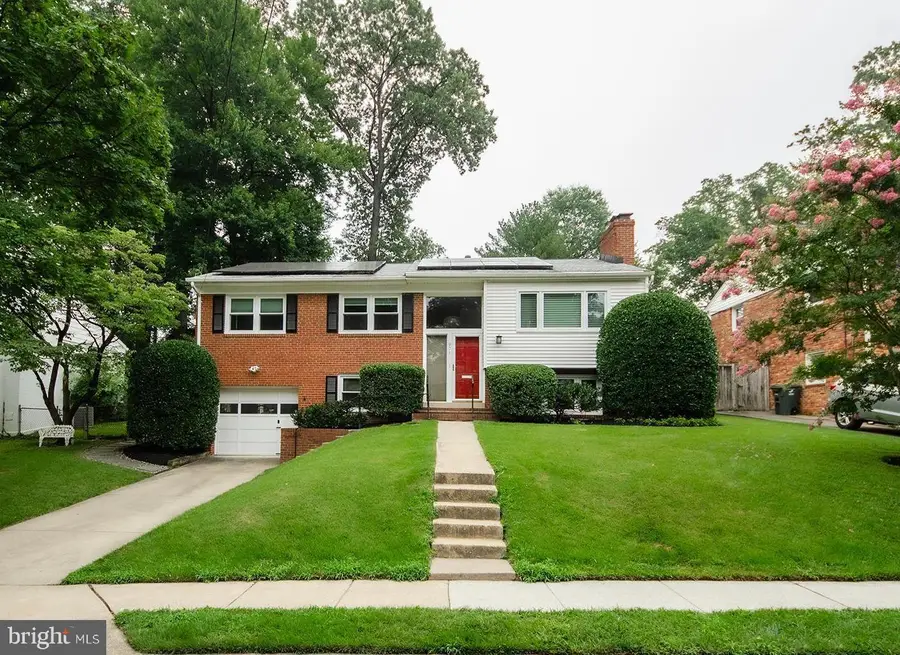 971 N Rochester St, Arlington, VA 22205 - #2