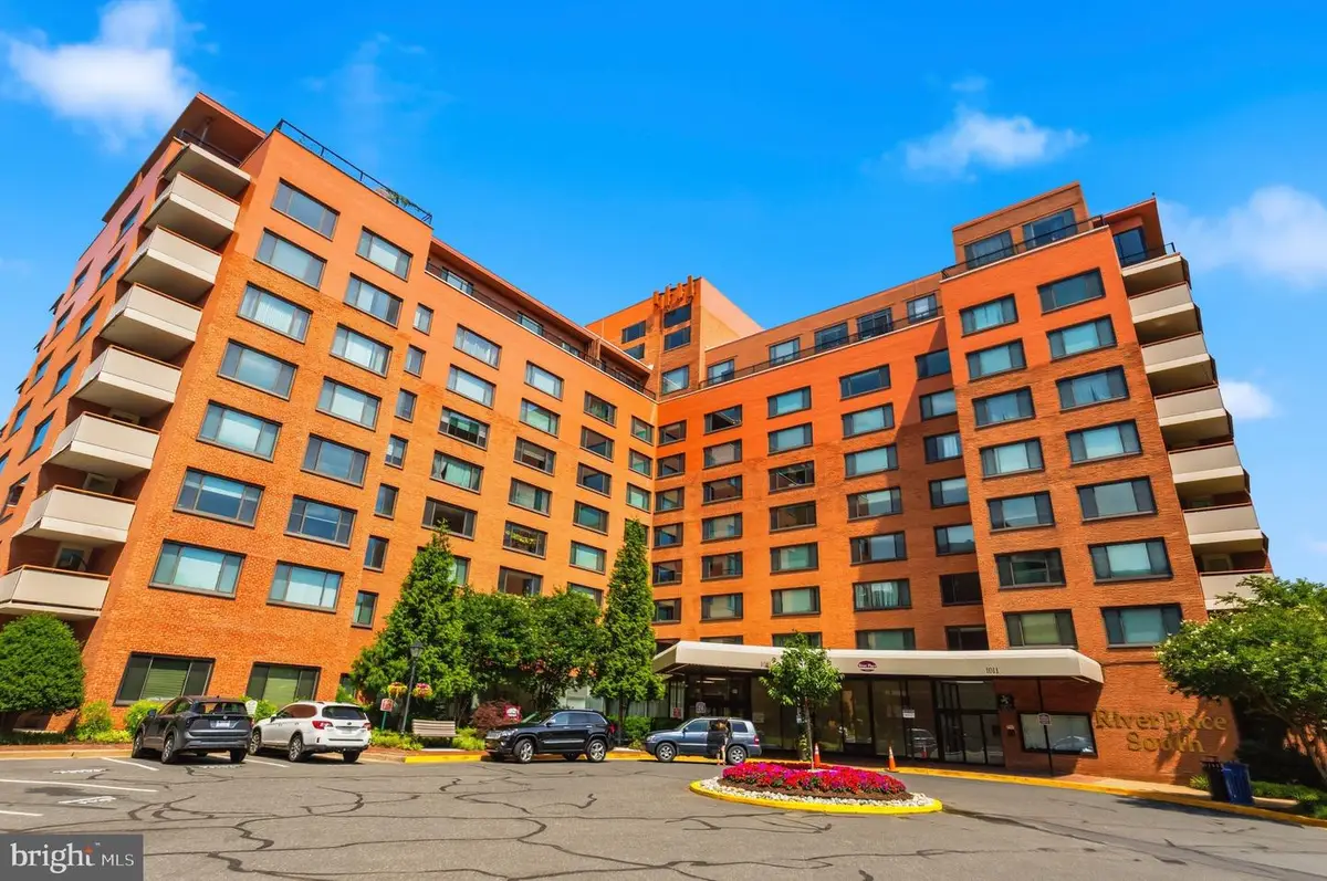 1011 Arlington Blvd #707, Arlington, VA 22209 - #1