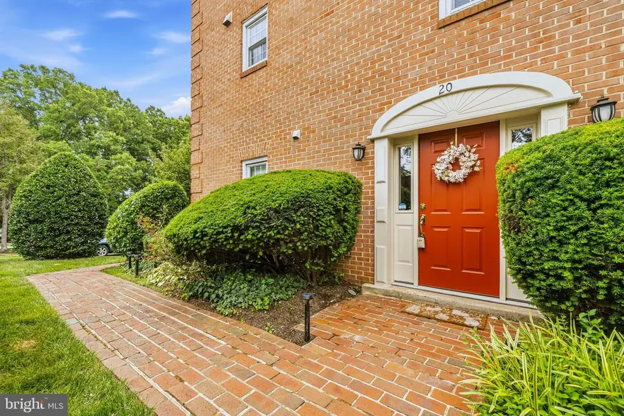 20 S Montana St, Arlington, VA 22204 - #2