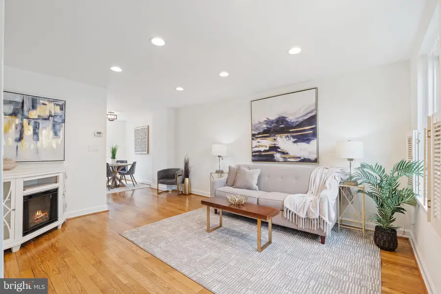 4608 36th St S, Arlington, VA 22206 - #3