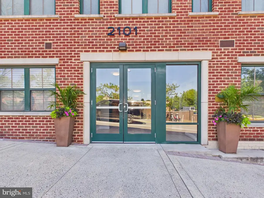 2101 N Monroe St #403, Arlington, VA 22207 - #3