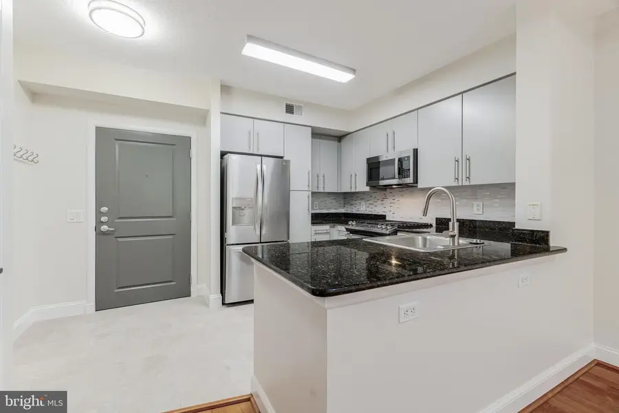 1021 N Garfield #327, Arlington, VA 22201 - #3