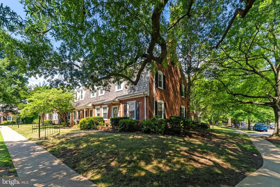 4176 36th St S, Arlington, VA 22206 - #2
