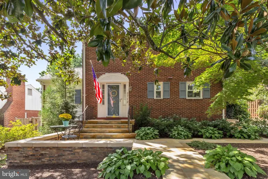 2712 S June St, Arlington, VA 22202 - #2