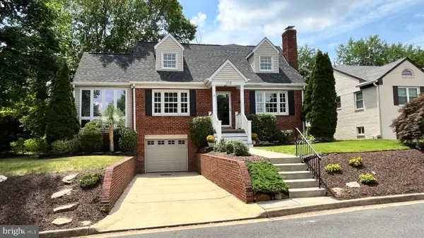 2018 N Quantico St, ARLINGTON, VA 22205
