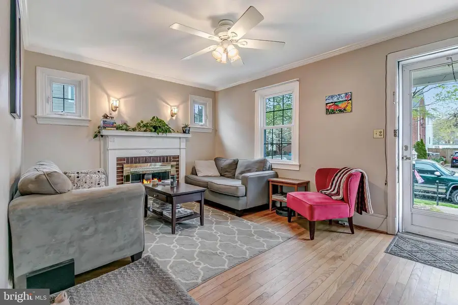 3504 14th St S, Arlington, VA 22204 - #3