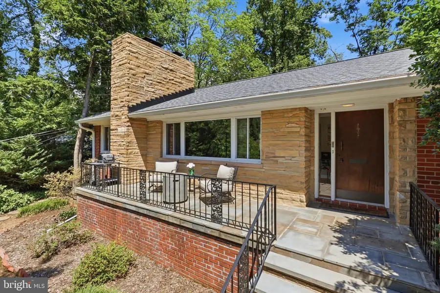 2615 S June St, Arlington, VA 22202 - #3