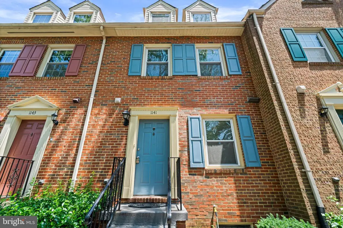 1141 N Vernon St, Arlington, VA 22201 - #1