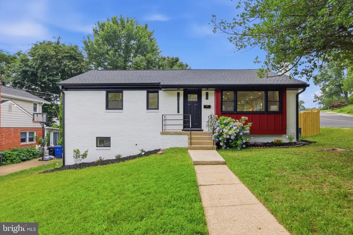 5940 4th St N, Arlington, VA 22203 - #1