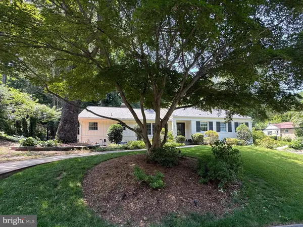 3936 36th St N, ARLINGTON, VA 22207