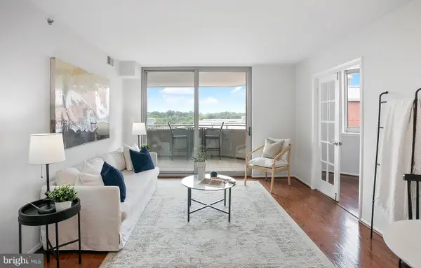 1001 N Vermont St #1010, ARLINGTON, VA 22201