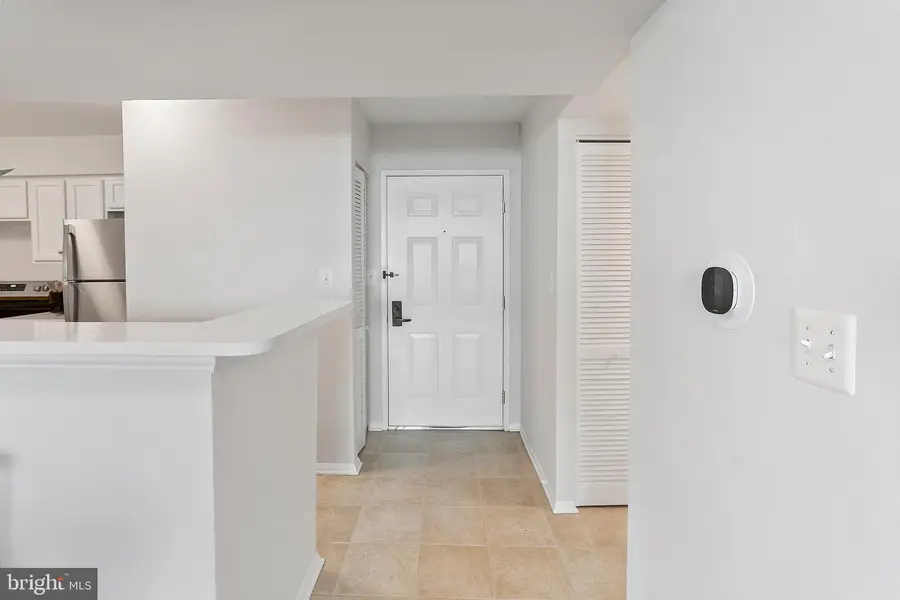 1001 N Vermont St #1010, Arlington, VA 22201 - #2