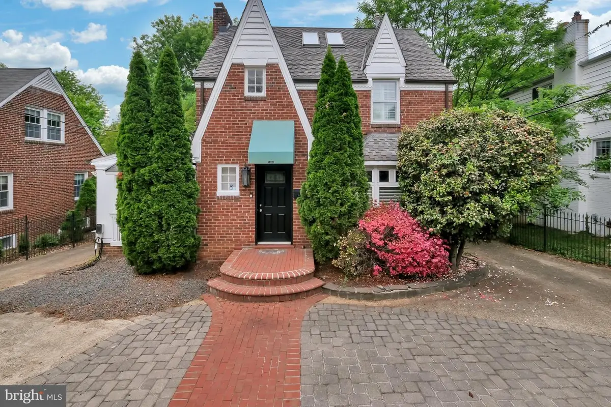 1706 N Glebe Rd, Arlington, VA 22207 - #1