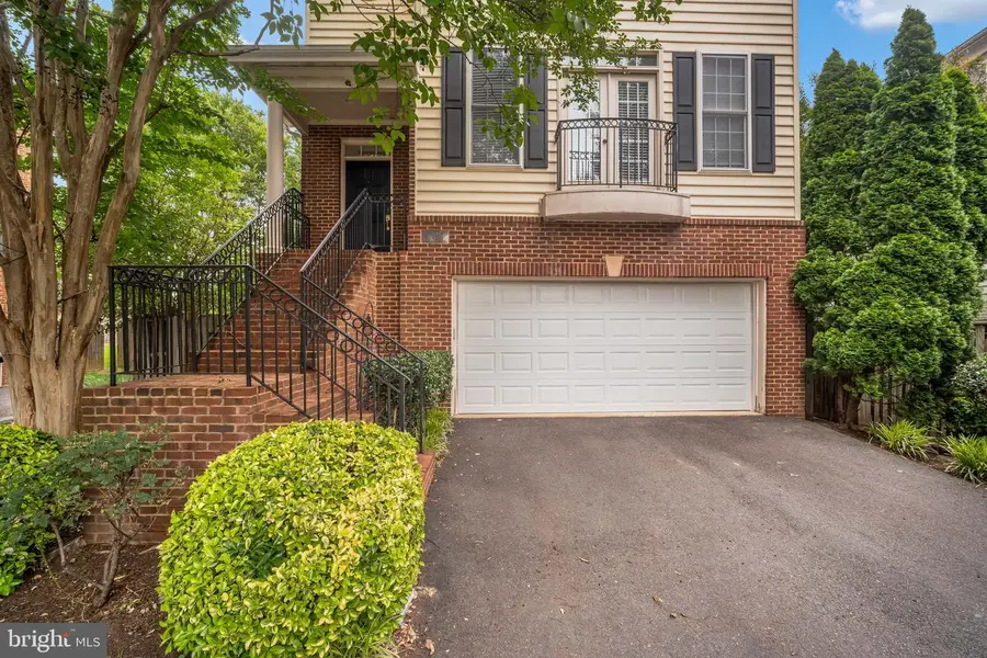 413 N Frederick St, Arlington, VA 22203 - #2