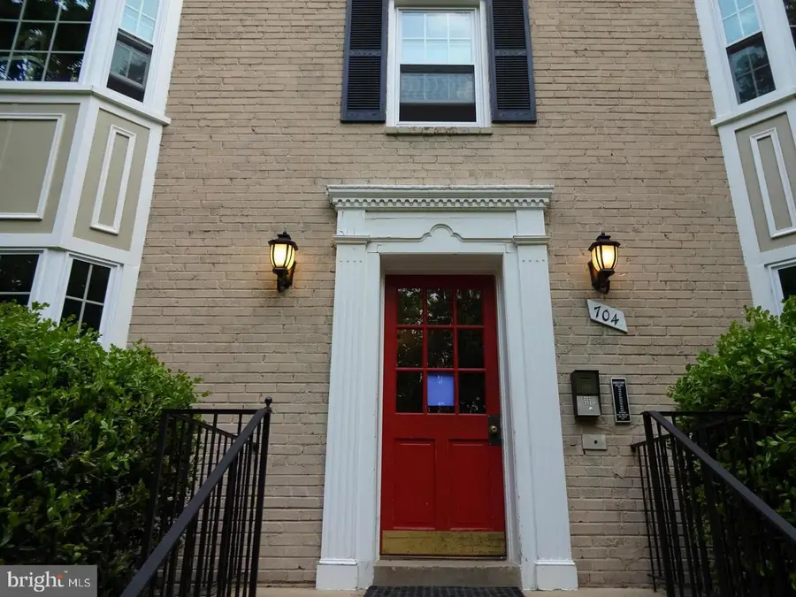 704 S Arlington Mill Dr #17101, Arlington, VA 22204 - #2