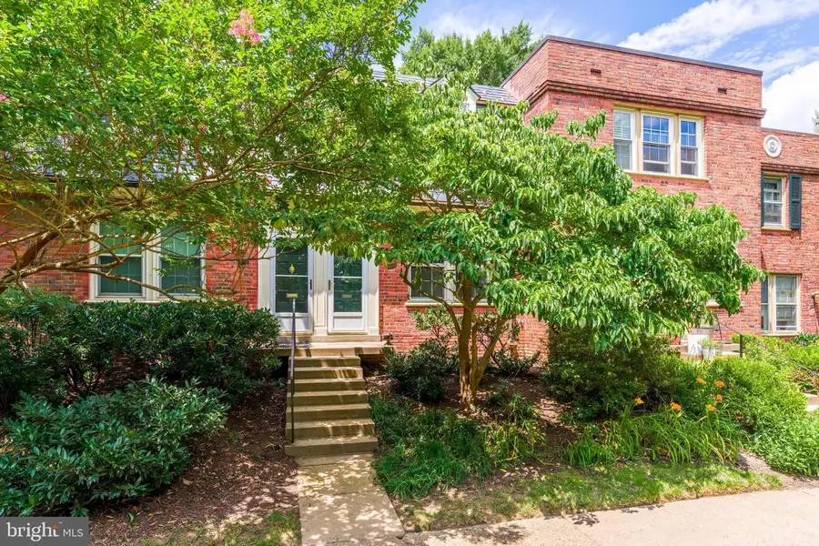 1401 S Edgewood St #498, Arlington, VA 22204 - #2
