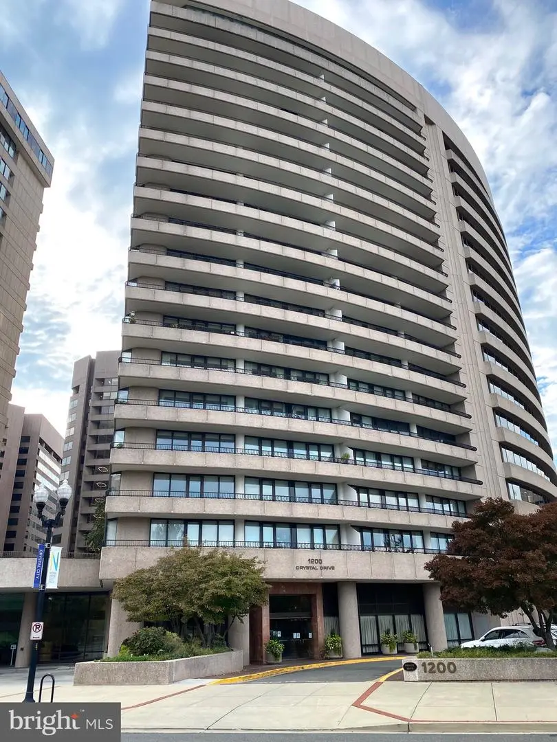 1200 Crystal Dr #214, Arlington, VA 22202 - #1