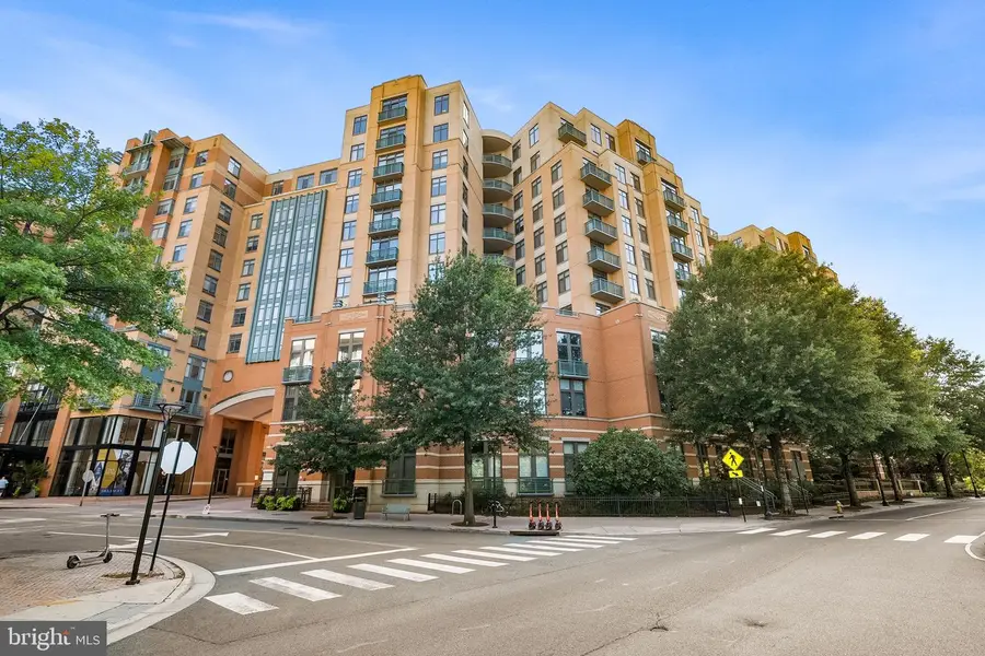 2720 S Arlington Mill Dr #914, Arlington, VA 22206 - #2