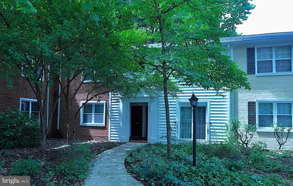 2511 S Walter Reed Dr #b, ARLINGTON, VA 22206