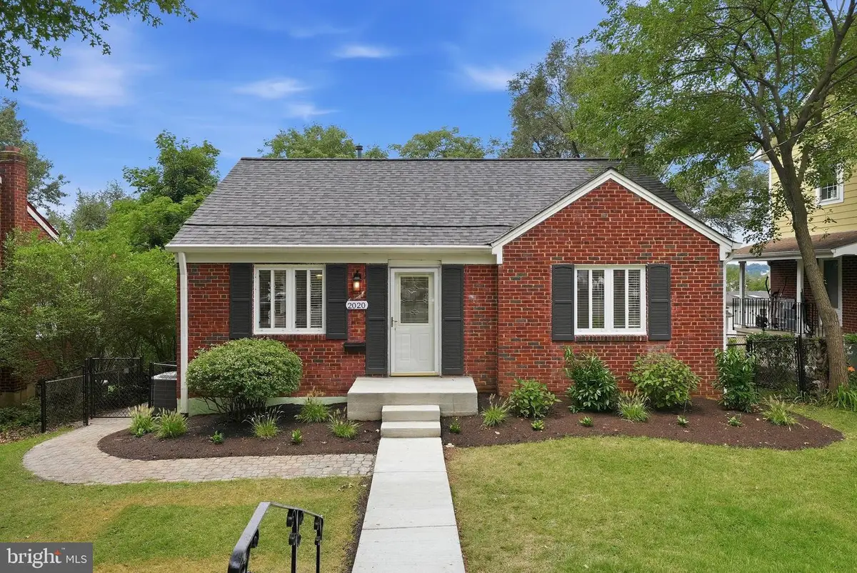 2020 S Quincy St, Arlington, VA 22204 - #1