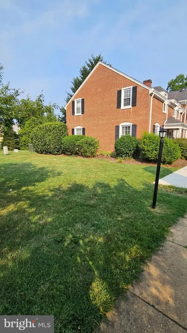 3615 S Taylor St S, Arlington, VA 22206 - #2