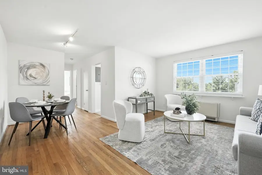 2030 N Vermont St #304, Arlington, VA 22207 - #2