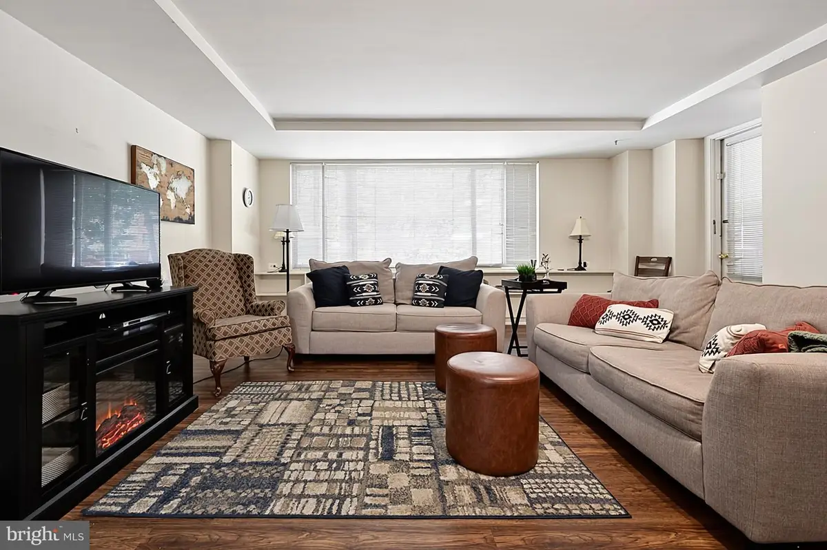 1121 Arlington Blvd #206, Arlington, VA 22209 - #1