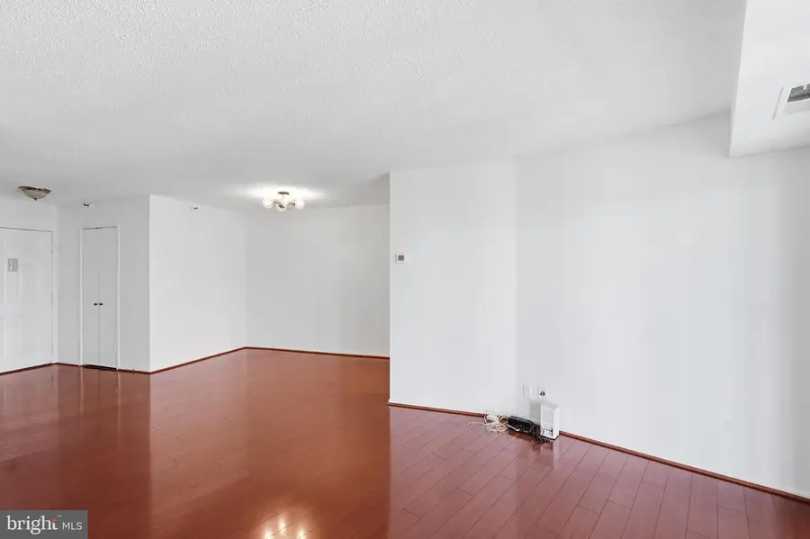 1600 N Oak St #1604, Arlington, VA 22209 - #3