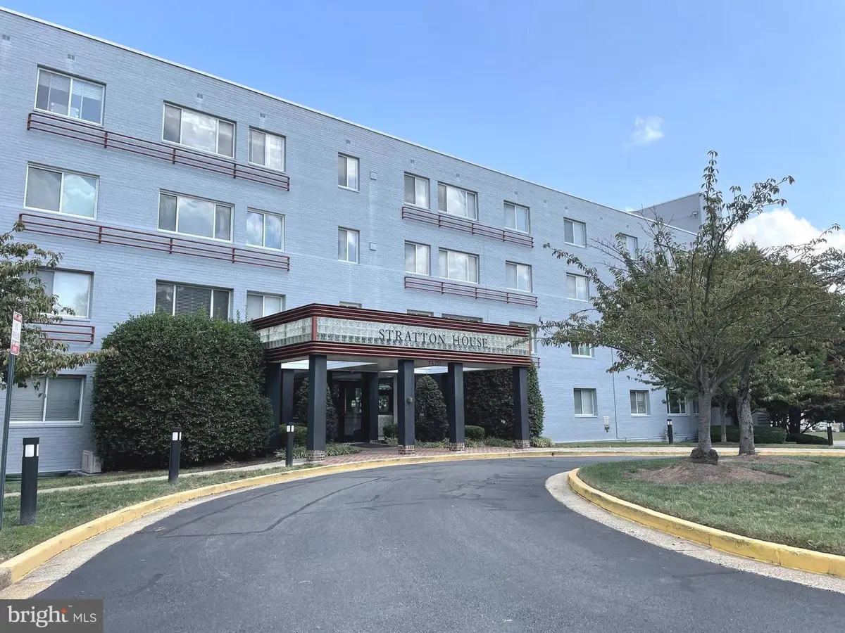 3601 5th St S #210, Arlington, VA 22204 - #1