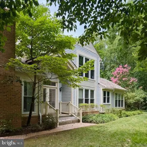 3215 N Tacoma St, Arlington, VA 22213 - #1