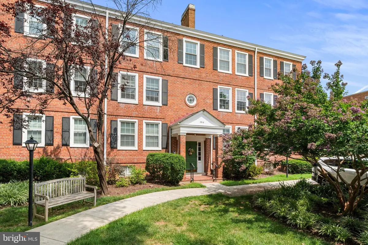 2916 S Buchanan St #b1, Arlington, VA 22206 - #1