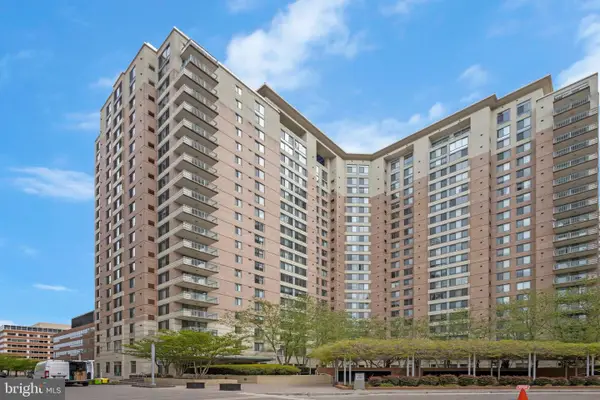 851 N Glebe Rd #1911, ARLINGTON, VA 22203
