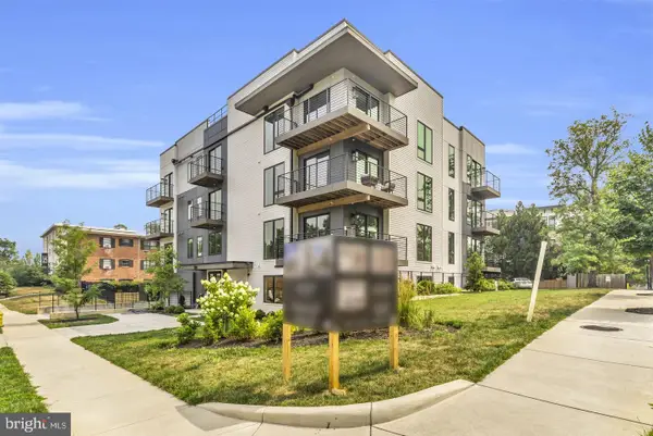 1201 N Quinn St #101, ARLINGTON, VA 22209