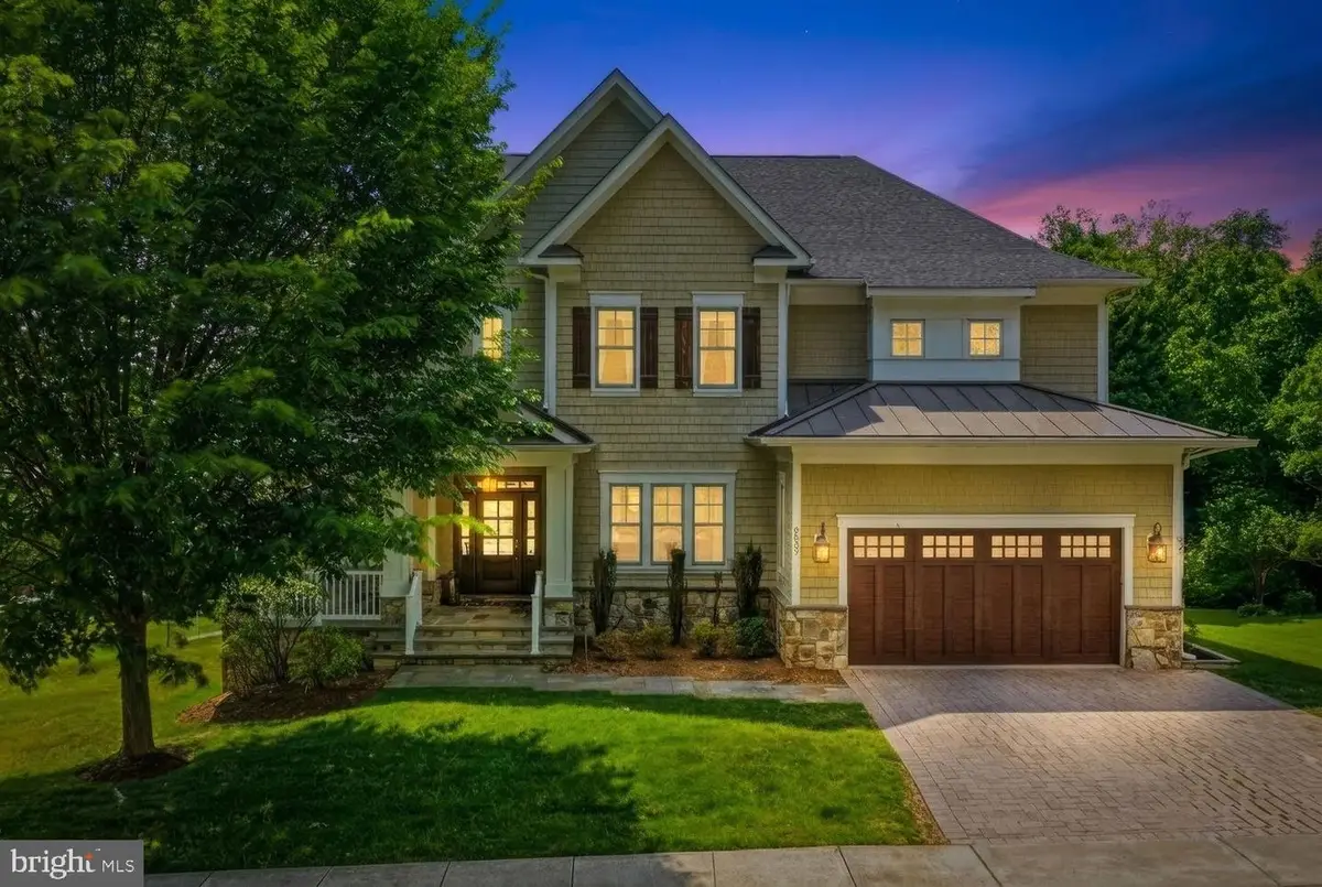 6537 35th Rd N, Arlington, VA 22213 - #1
