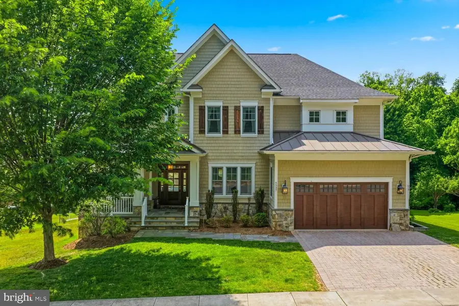 6537 35th Rd N, Arlington, VA 22213 - #2