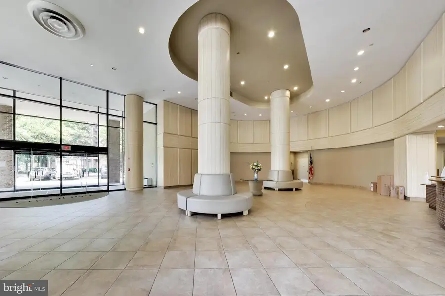 1805 Crystal Dr #1102s, Arlington, VA 22202 - #3