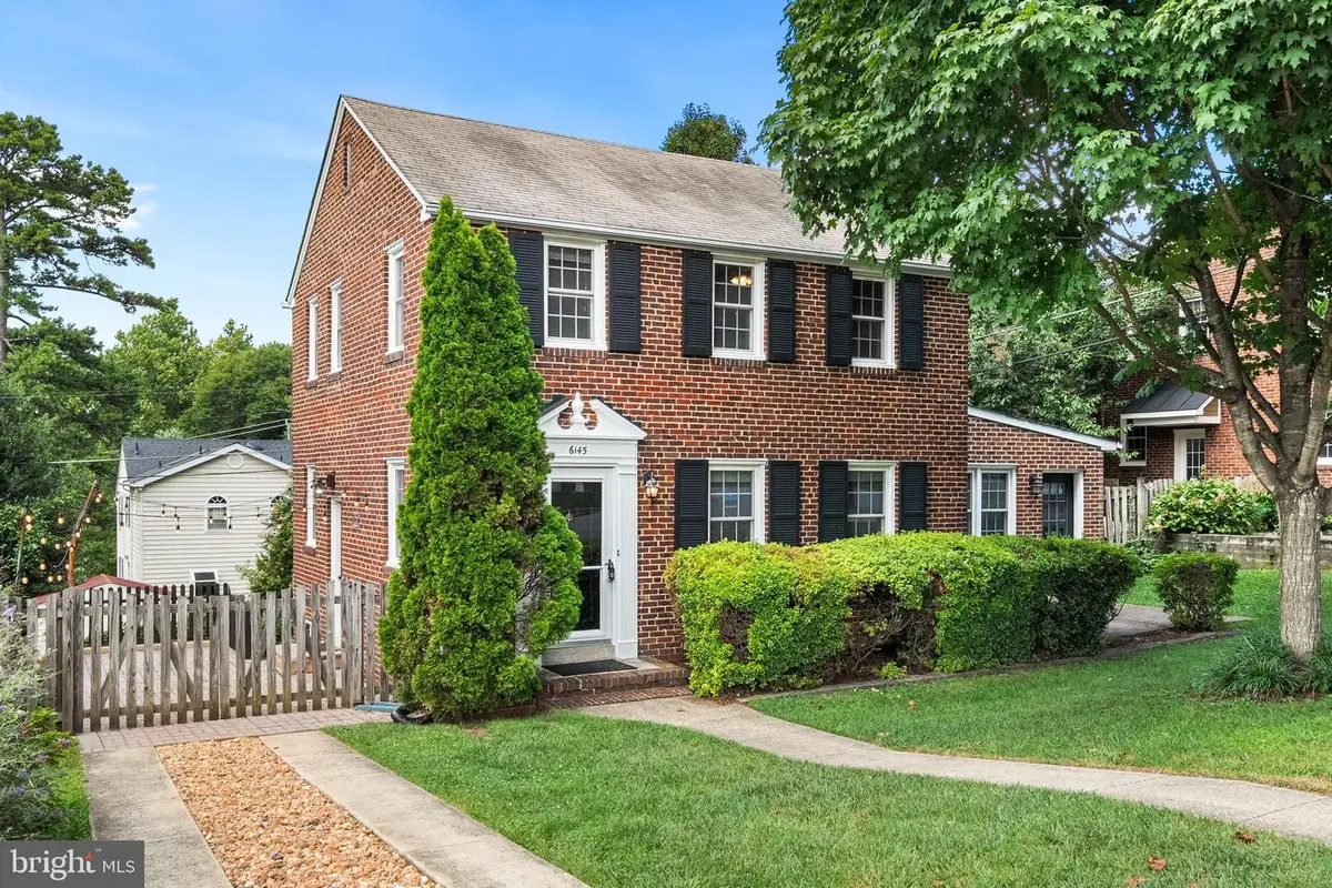 6145 12th St N, Arlington, VA 22205 - #1