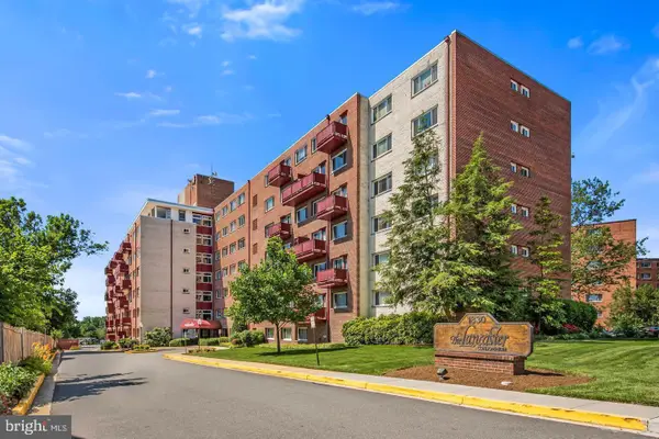 1830 Columbia Pike #216, ARLINGTON, VA 22204