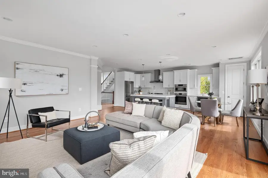 6947 28th St N, Arlington, VA 22213 - #3
