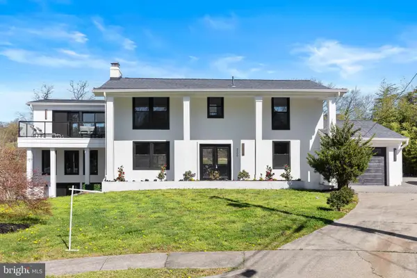 2100 S Pierce St, ARLINGTON, VA 22202
