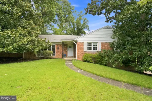 3617 N Monroe St, ARLINGTON, VA 22207